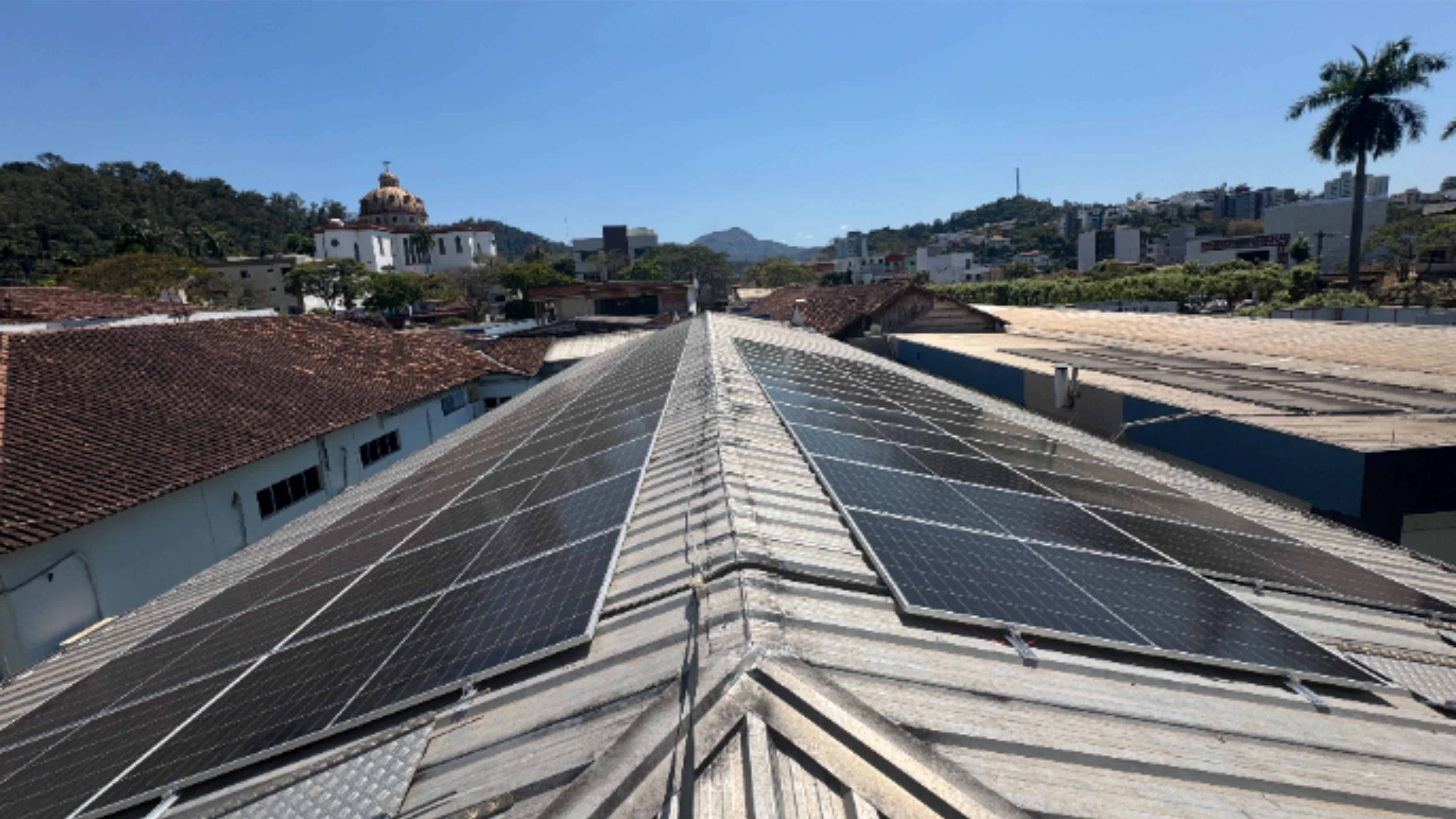 Hospital de Timóteo recebe usina solar e equipamentos modernos com apoio da Cemig