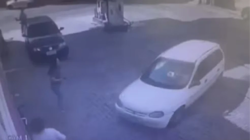 Funcionária é atropelada por colega após discussão em São João del Rei