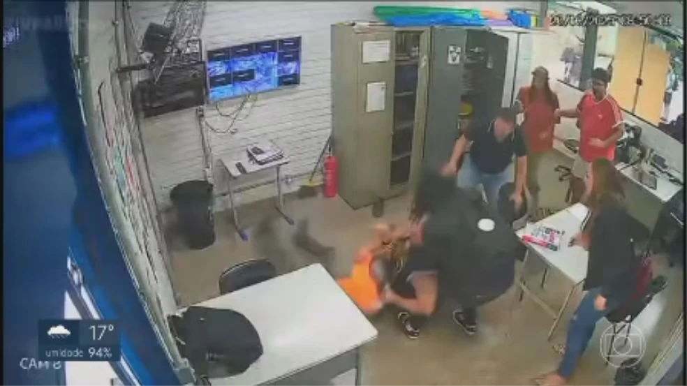 Professor é agredido por pai de aluna dentro de escola no DF