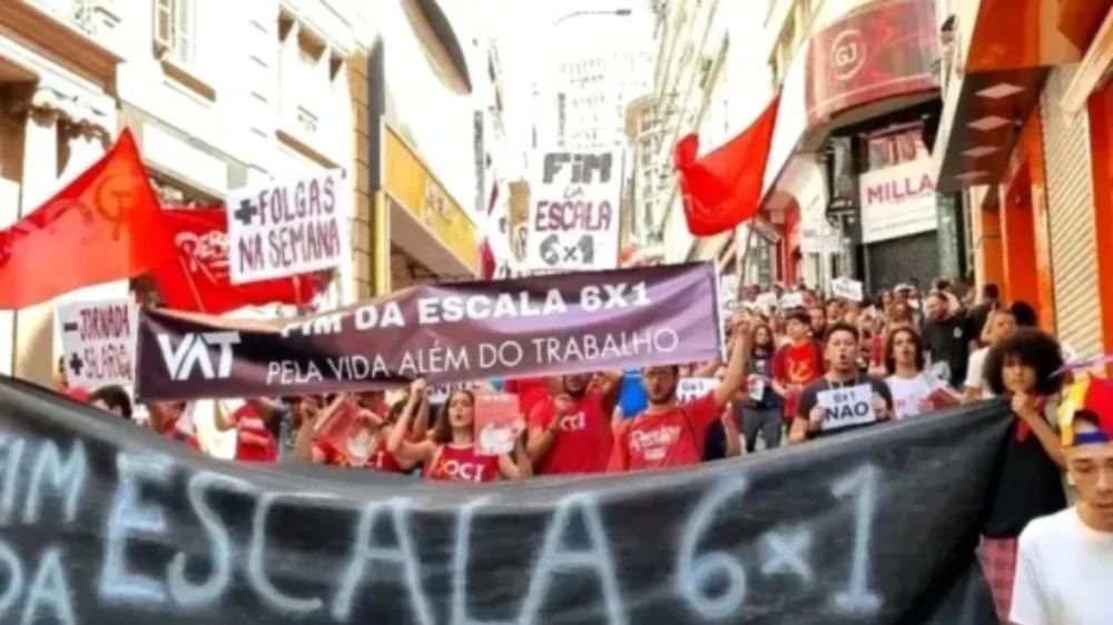 Senado debate projeto que propõe duas folgas por semana para trabalhadores