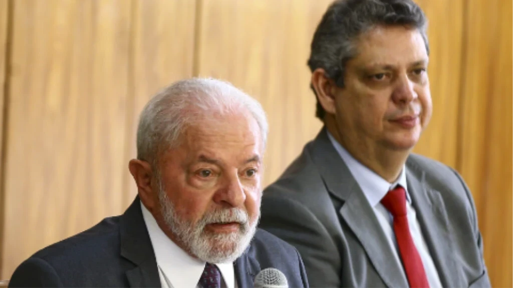 Márcio Macêdo deixa governo após demissão e mira eleições de 2026