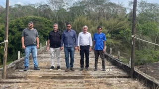Obras de recuperação da Ponte Queimada, em Marliéria, são iniciadas após incêndio