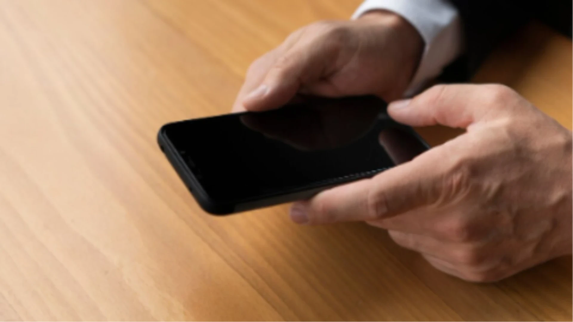 Homem é preso após furtar celular de funcionário da Câmara de Coronel Fabriciano