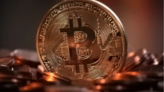 Justiça do Trabalho de MG autoriza bloqueio de criptomoedas de empregadores inadimplentes