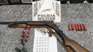 Polícia apreende armas com adolescente de 13 anos em São Gonçalo do Rio Abaixo