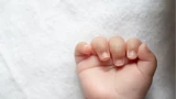 Bebê de 2 meses é resgatada após maus-tratos e abandono em  MG