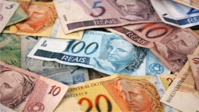 Arrecadação federal alcança R$ 216,7 bilhões em setembro e bate recorde no acumulado do ano