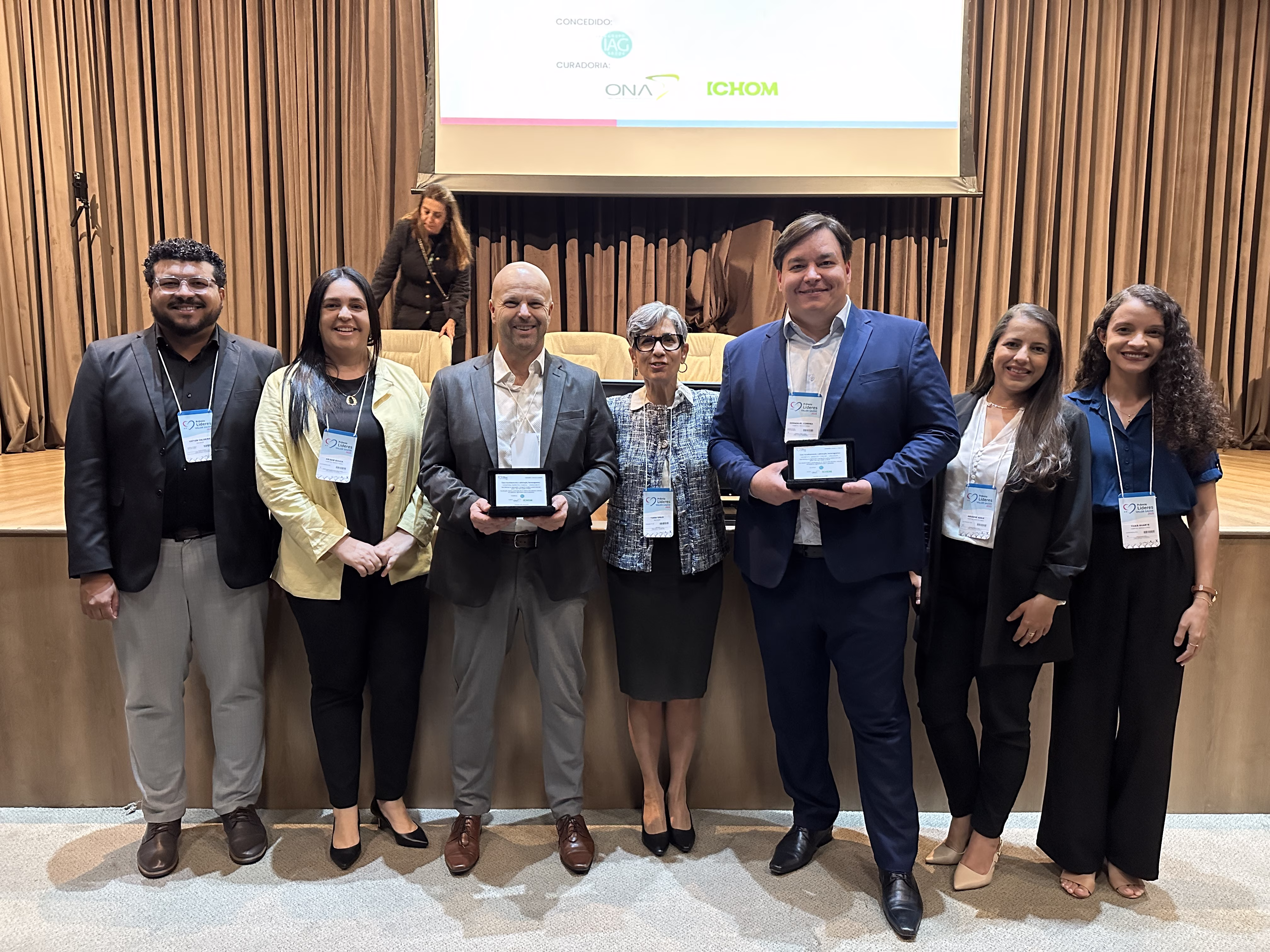 Representantes do Hospital Márcio Cunha.