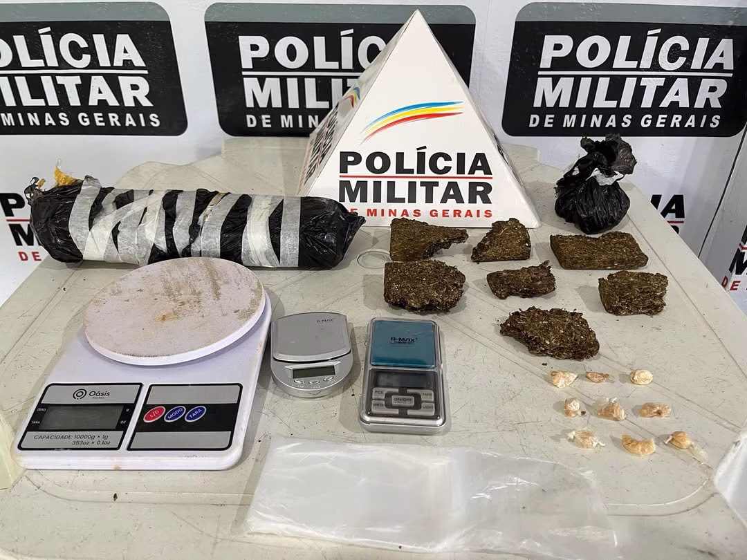 Materiais apreendidos.