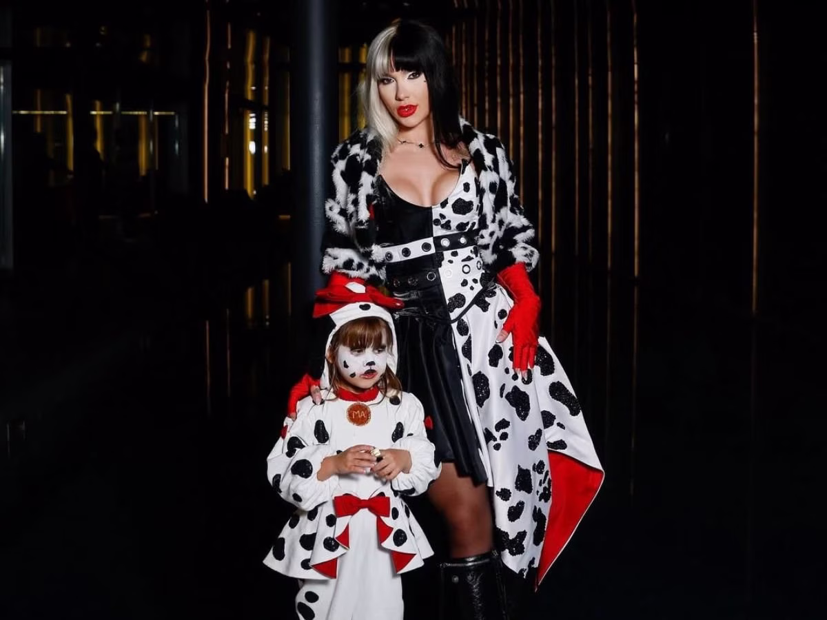 Virginia e os filhos entram na atmosfera do Halloween