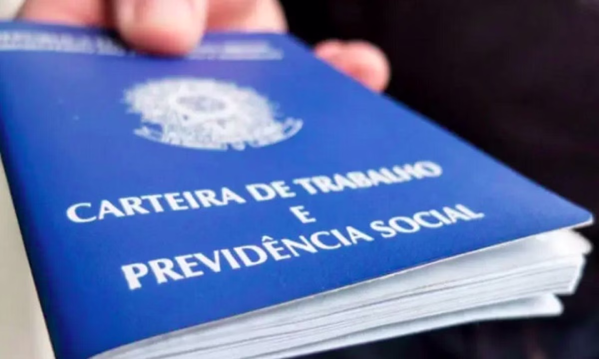 5,5 milhões de trabalhadores com carteira assinada transitam diretamente para o regime de Pessoa Jurídica, levando o governo a suspeitar de irregularidades
