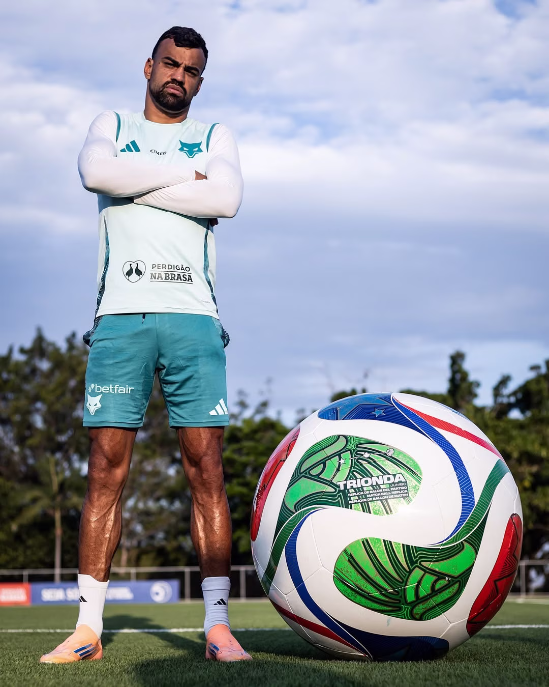 Zagueiro Fabrício Bruno foi convocado após falha contra o Japão.