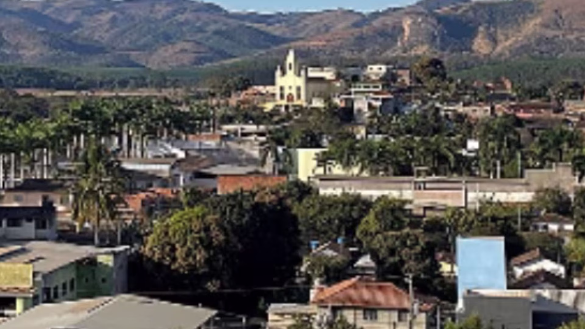 Ao chegarmos, fomos atendidos por um homem que tentou ludibriar os militares, afirmando que a mulher não se encontrava ali. Durante a conversa, a vítima conseguiu solicitar ajuda e foi salva, detalhou Matos