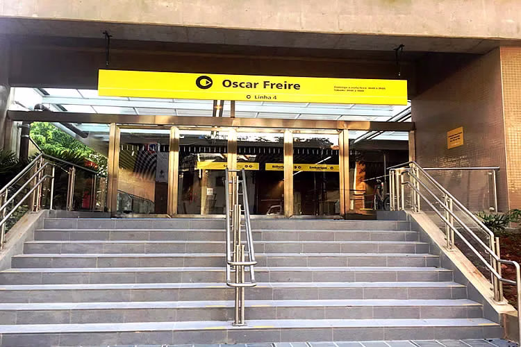 O incidente ocorreu em frente à estação Oscar Freire