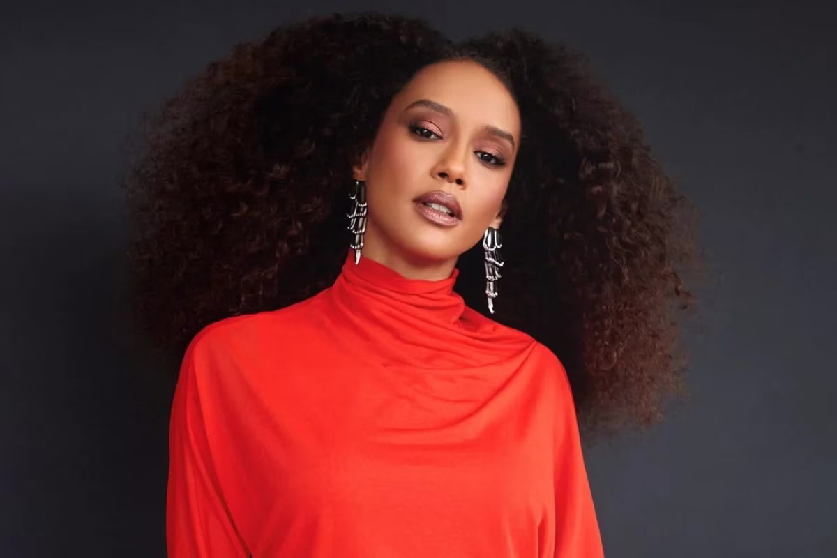 A atriz Taís Araújo apresentou uma queixa contra a autora Manuela Dias ao departamento de compliance da Globo após uma desavença sobre a evolução da personagem Raquel no remake de Vale Tudo