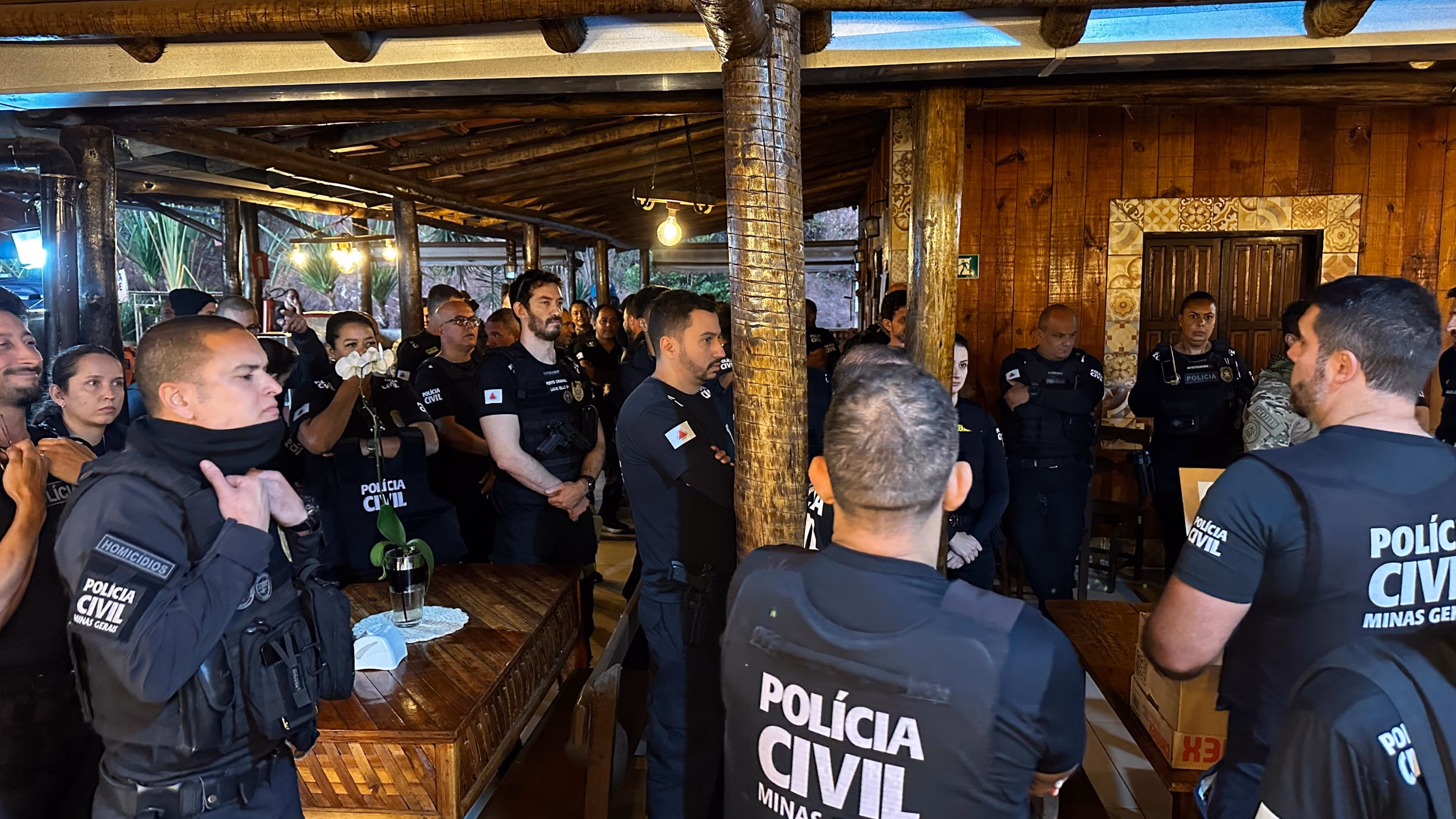 As apurações também revelam ligações do grupo criminoso com facções de outras regiões