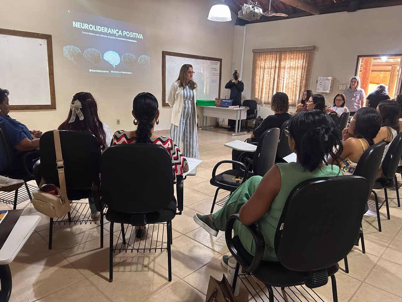 18.11 - Release PMT - Educação de Timóteo investe em capacitação com o método Afetar com Afeto