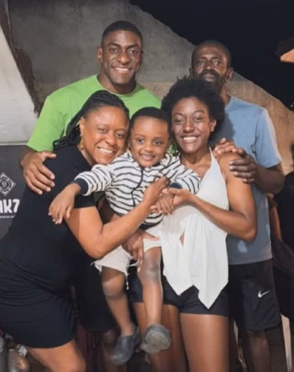 Cláudia Dias da Silva com sua família