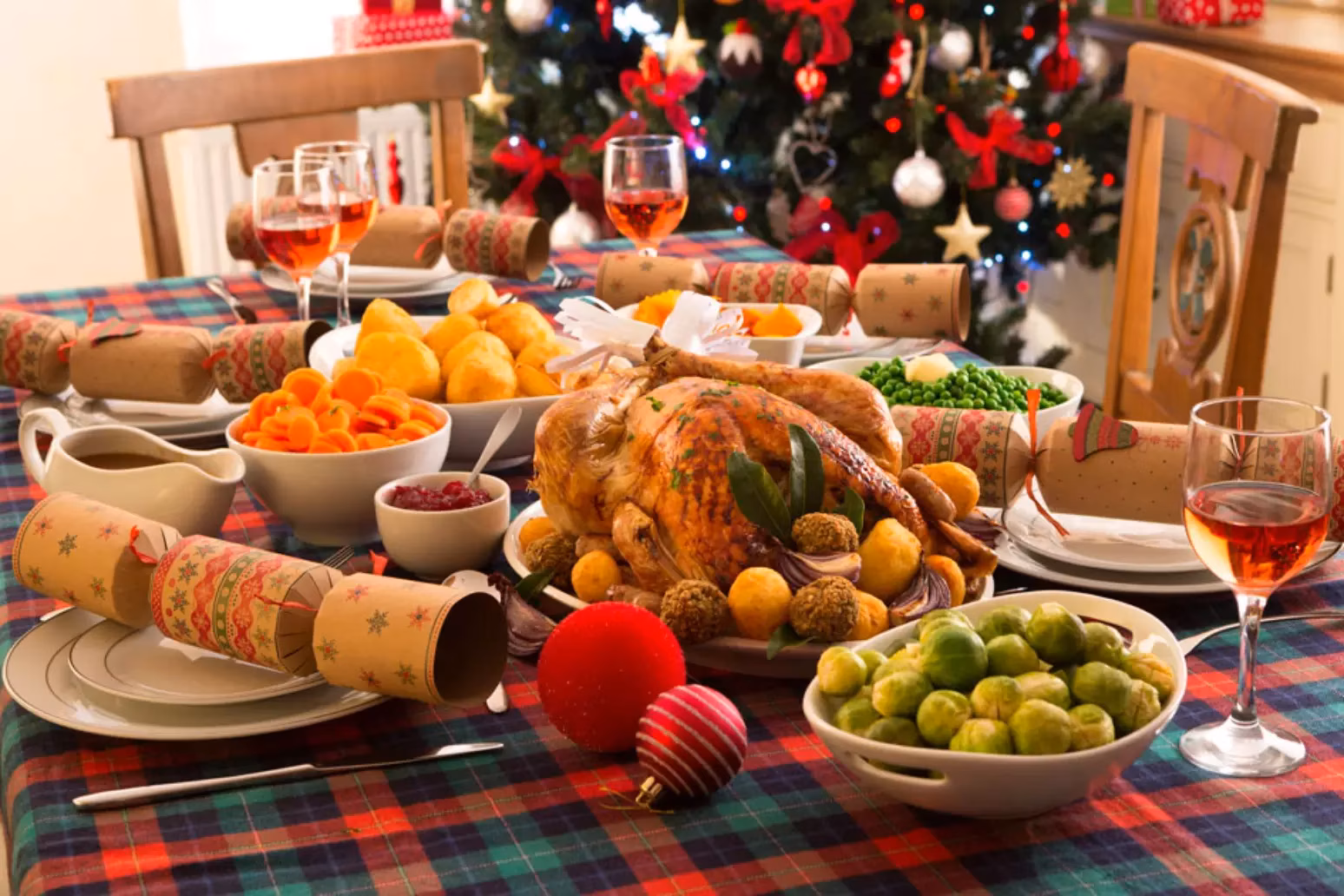 Peru e chester lideram a lista de pratos principais mais buscados nos supermercados brasileiros