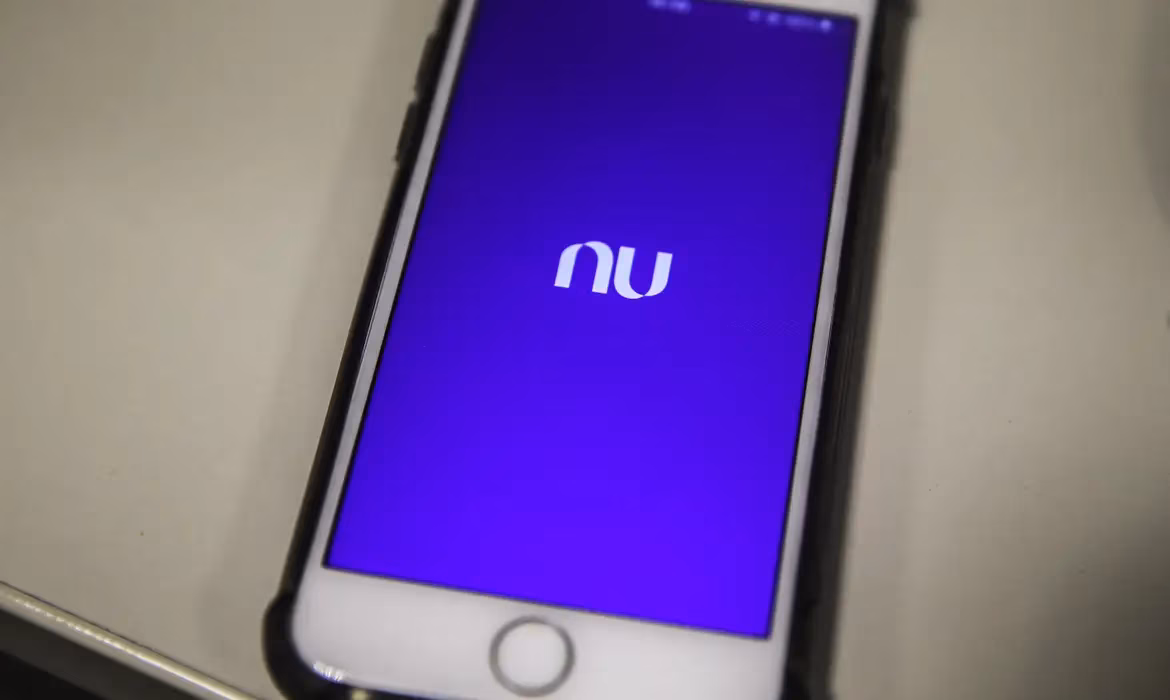 Falha momentânea no aplicativo provocou mais de 200 reclamações e interrompeu o envio e o recebimento de Pix para alguns clientes