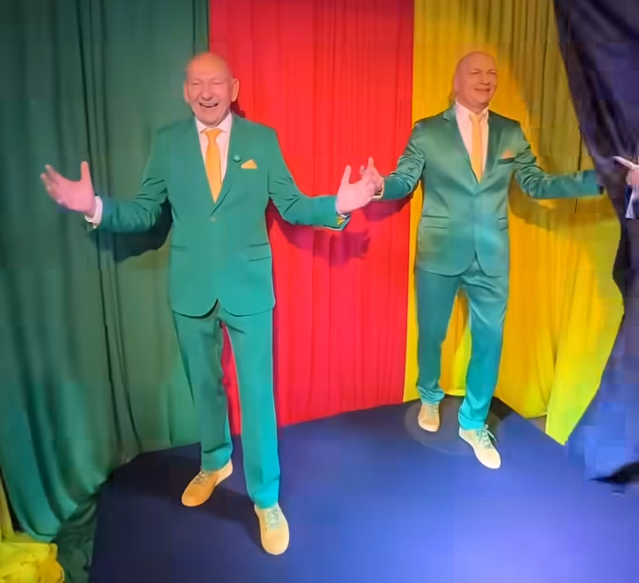 Museu em Gramado inaugura estátua de cera do Véio da Havan em tributo ao apoio prestado ao RS