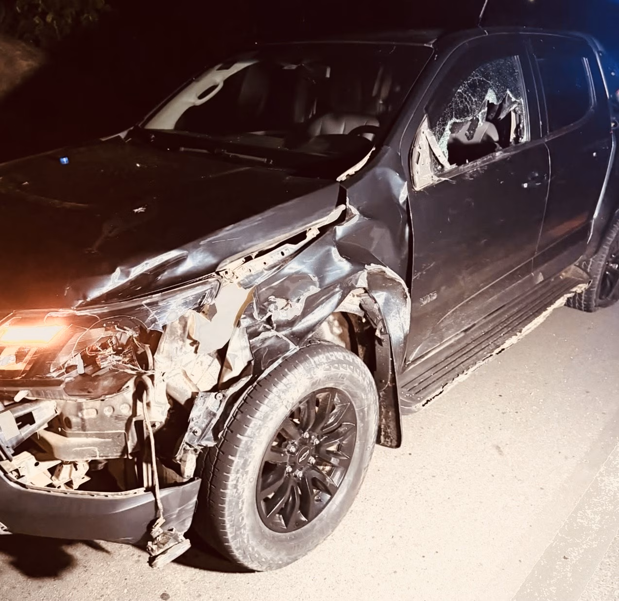 Veículo sofreu danos após o acidente