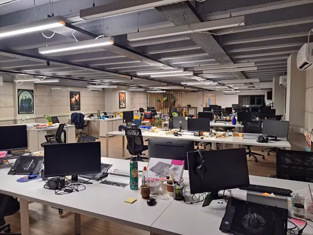 Escritório na Argentina é alvo de operação de busca contra serviços de streaming ilegal