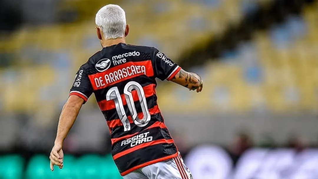 Em 2023, os patrocínios máster dos clubes da Série A totalizaram R$ 496 milhões, de acordo com levantamento. Neste ano, o Flamengo, sozinho, arrecadou mais de metade desse montante