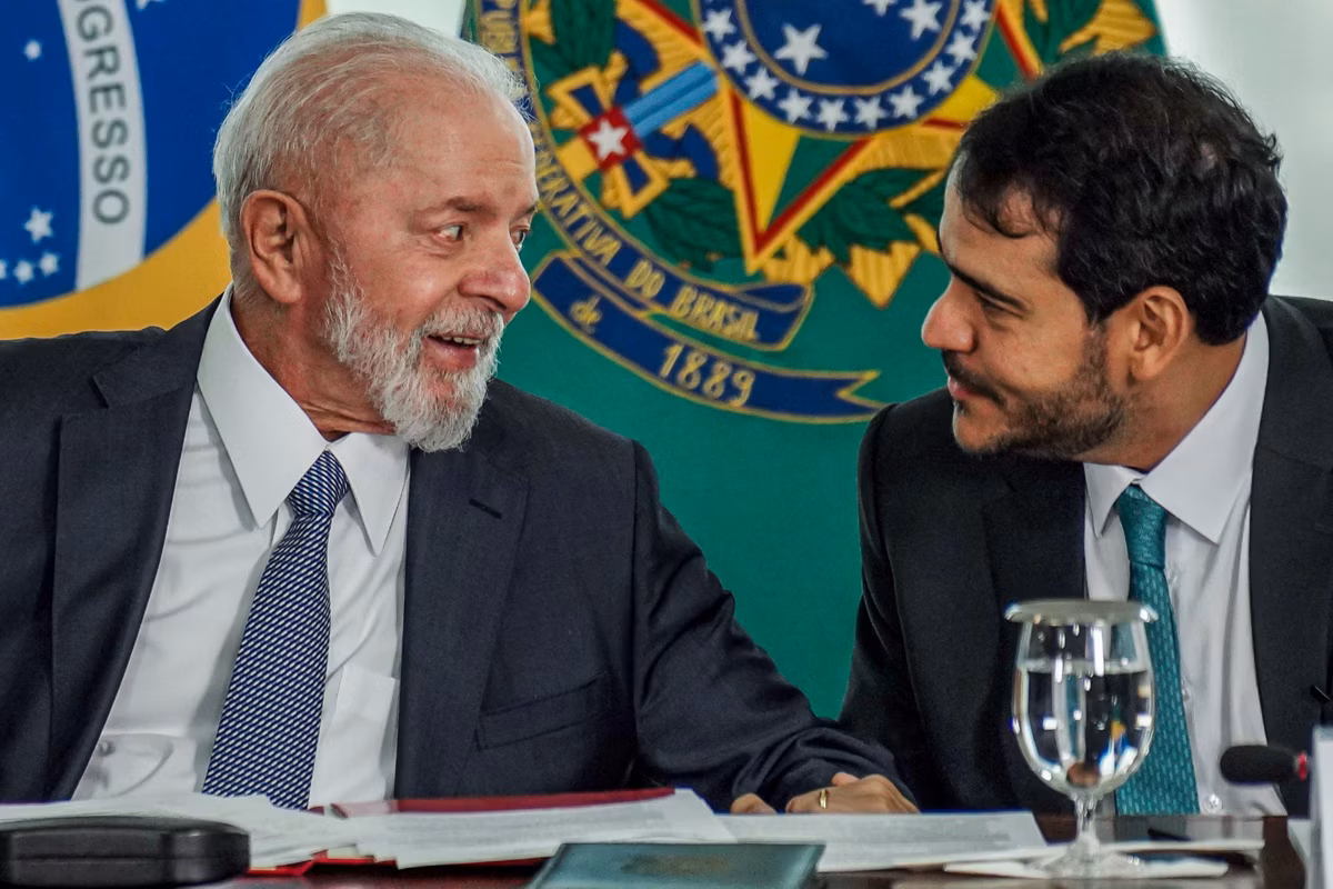 Lula afirma que Jorge Messias continuará exercendo seu papel de defesa da Constituição no STF