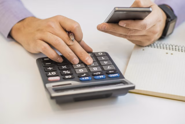 Criado em 2023 para renegociar dívidas, o programa Desenrola já acumula inadimplência em operações garantidas pelo FGO