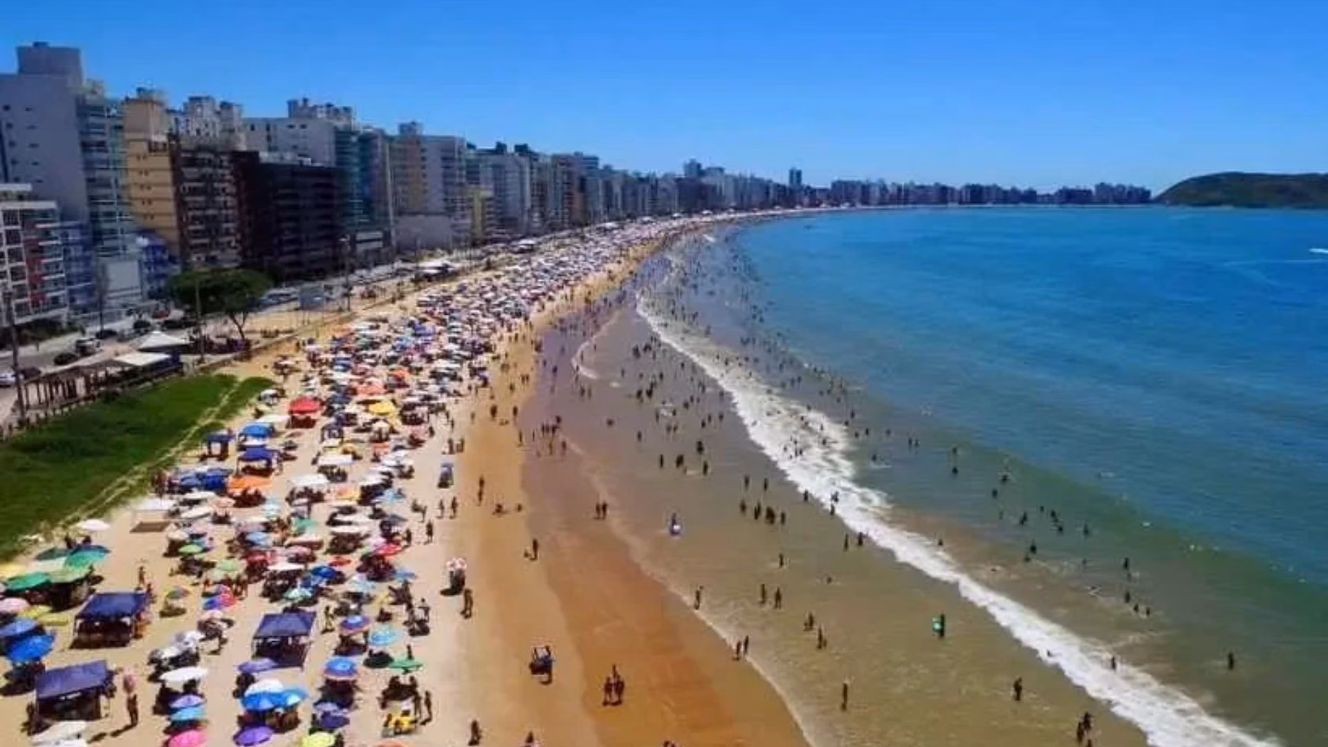 As tarifas, definidas a partir do Índice de Referência do Município de Guarapari (IRMG), terão valores provisórios em 2025 e passarão por revisão anual. Veículos com placa de Guarapari não pagarão a taxa, mas precisam cumprir todas as demais regras de circulação