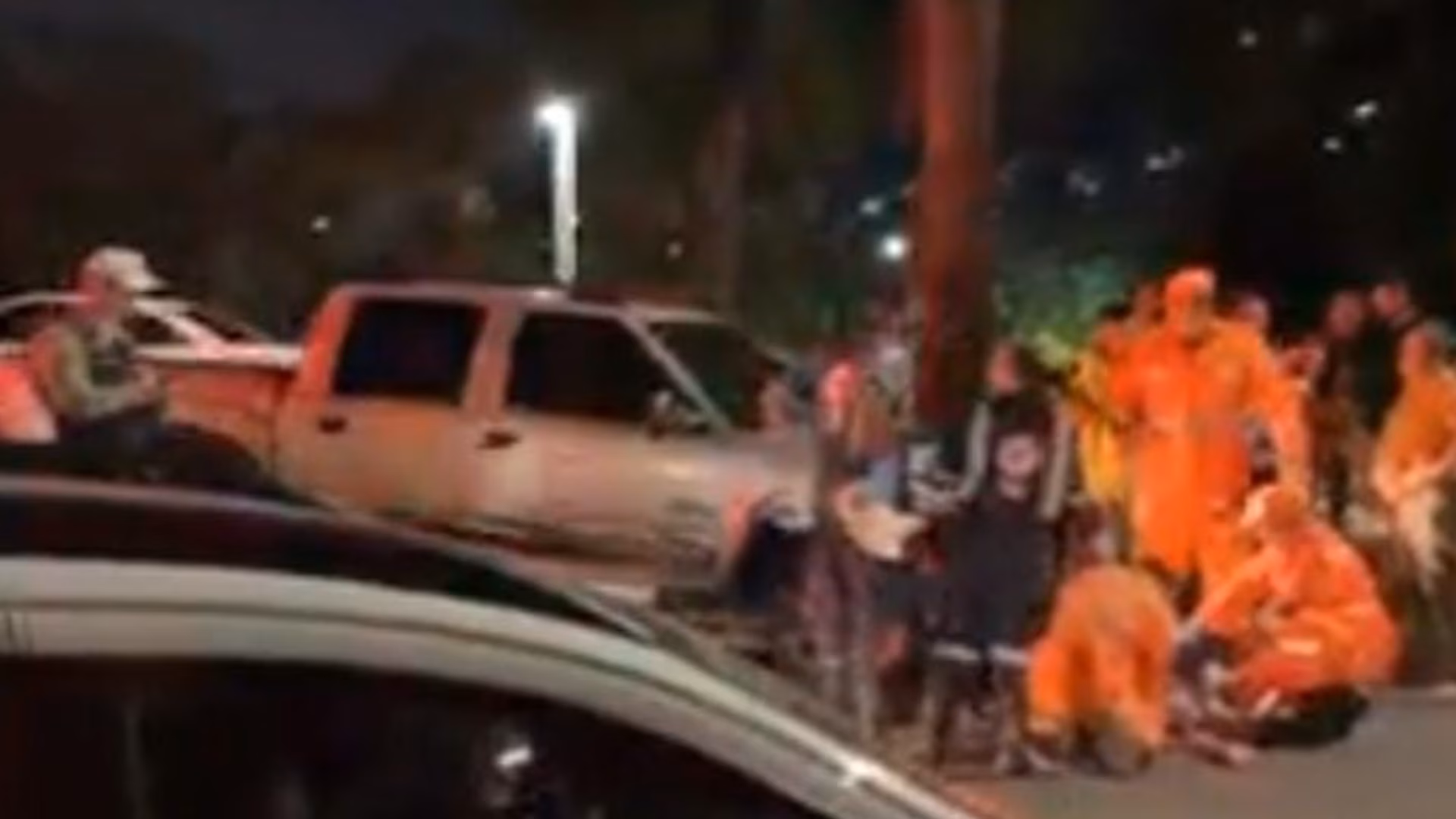 Ele foi socorrido prontamente pelas equipes de resgate e levado ao hospital, mas acabou morrendo em decorrência de um traumatismo cranioencefálico, causa que ainda será confirmada pela perícia médico-legal