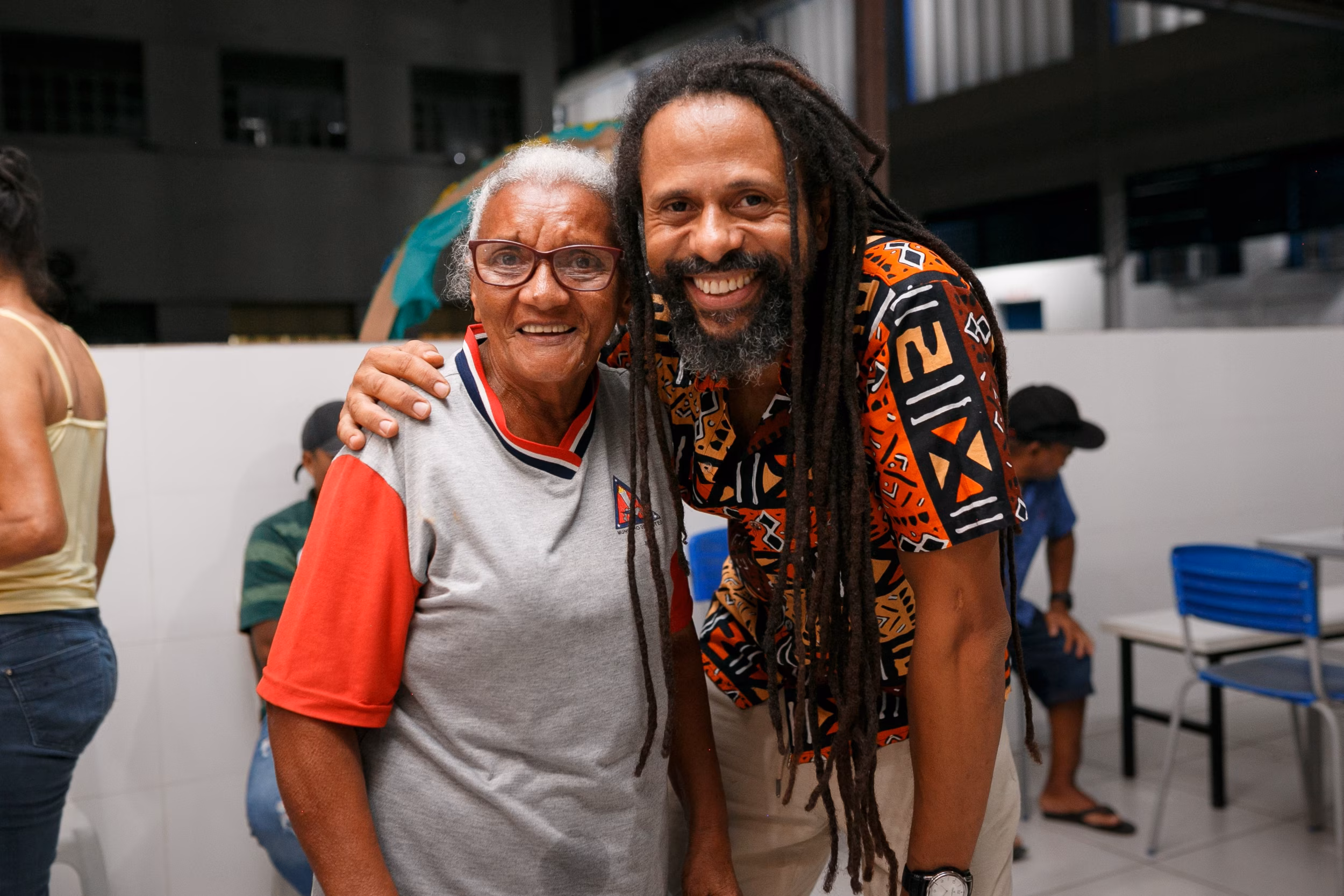 Fwd: Oficina “Tambores Gerais” para alunos da EJA em Timóteo