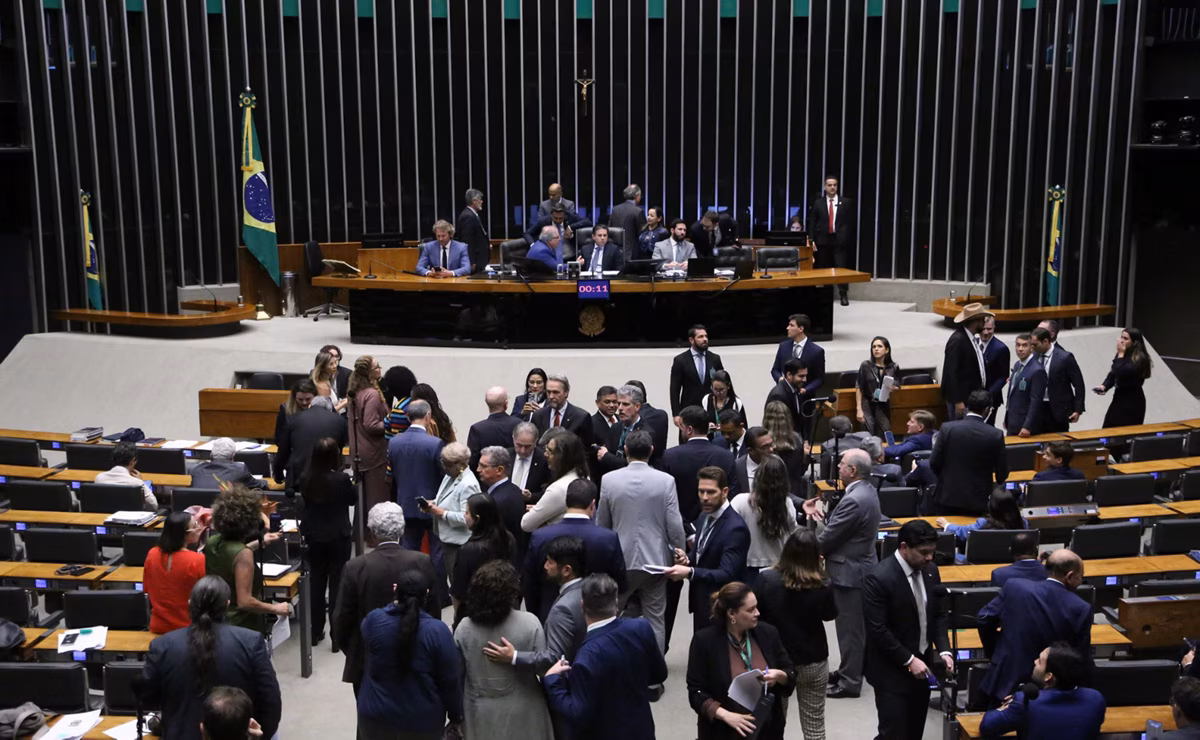 Plenário da Câmara dos Deputados aprovou o projeto por 330 votos a 104