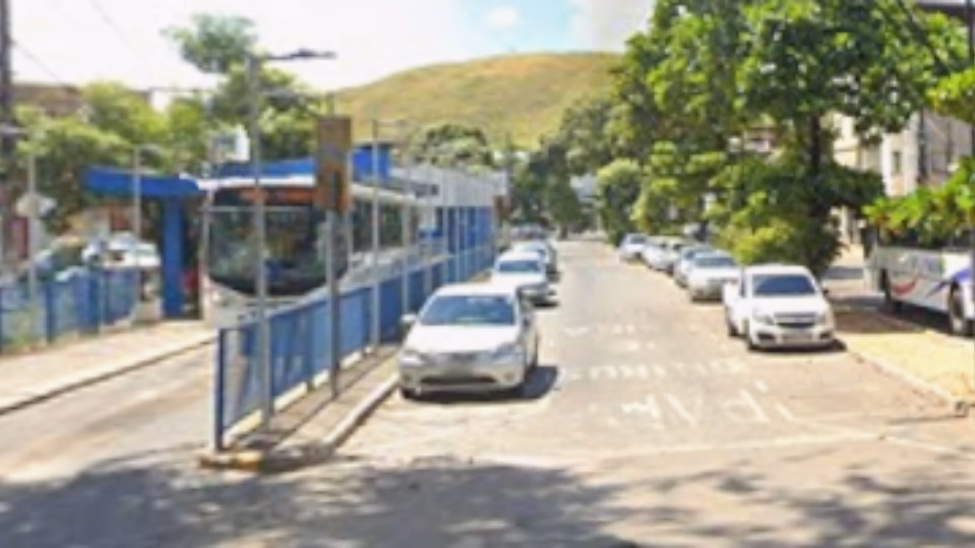 A vítima recebeu orientações sobre as providências cabíveis após o registro da ocorrência.