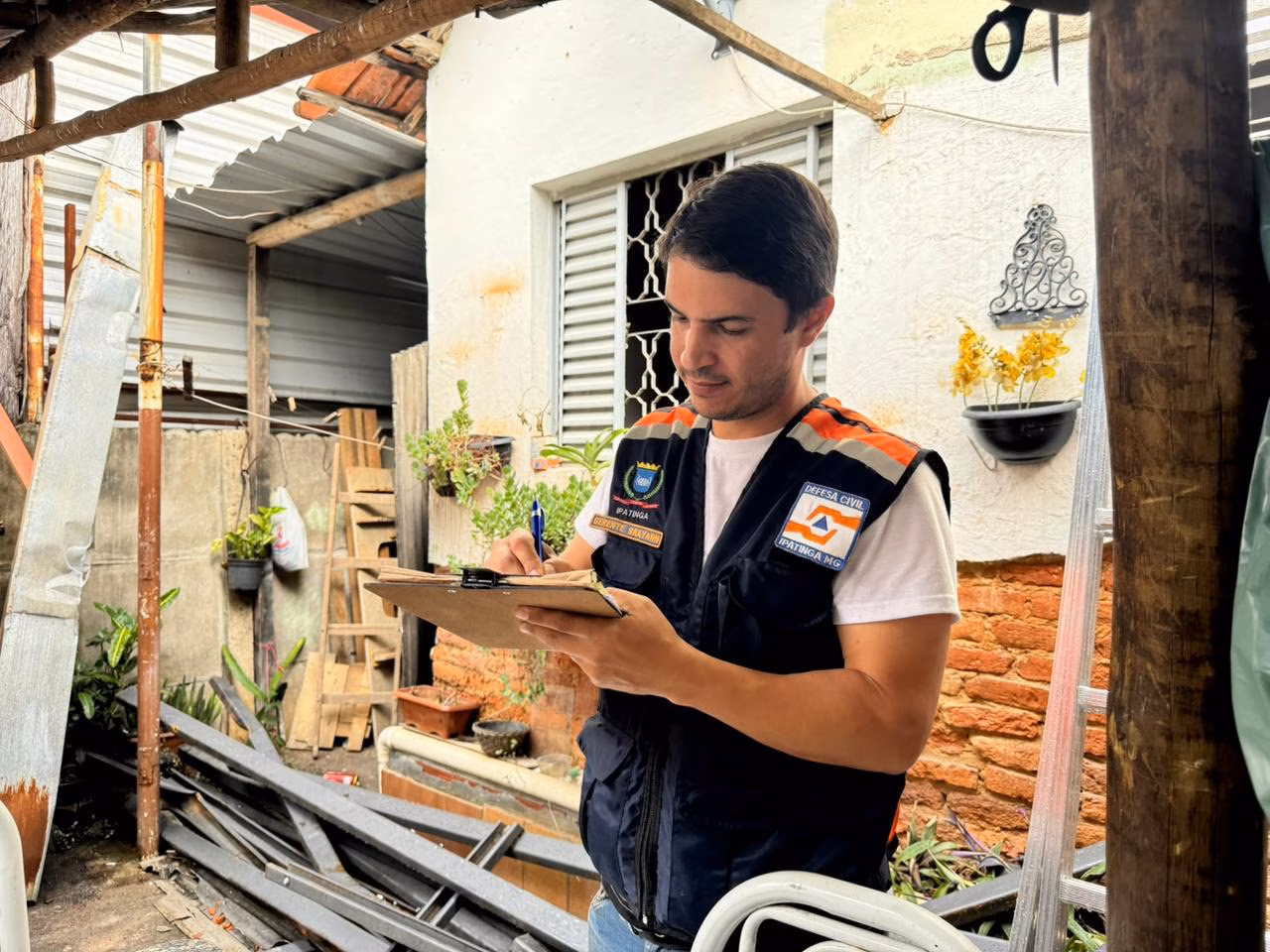 Sugestão de pauta: Defesa Civil de Ipatinga registra mais de 100 atendimentos desde sexta-feira (12) após chuva e ventos intensos