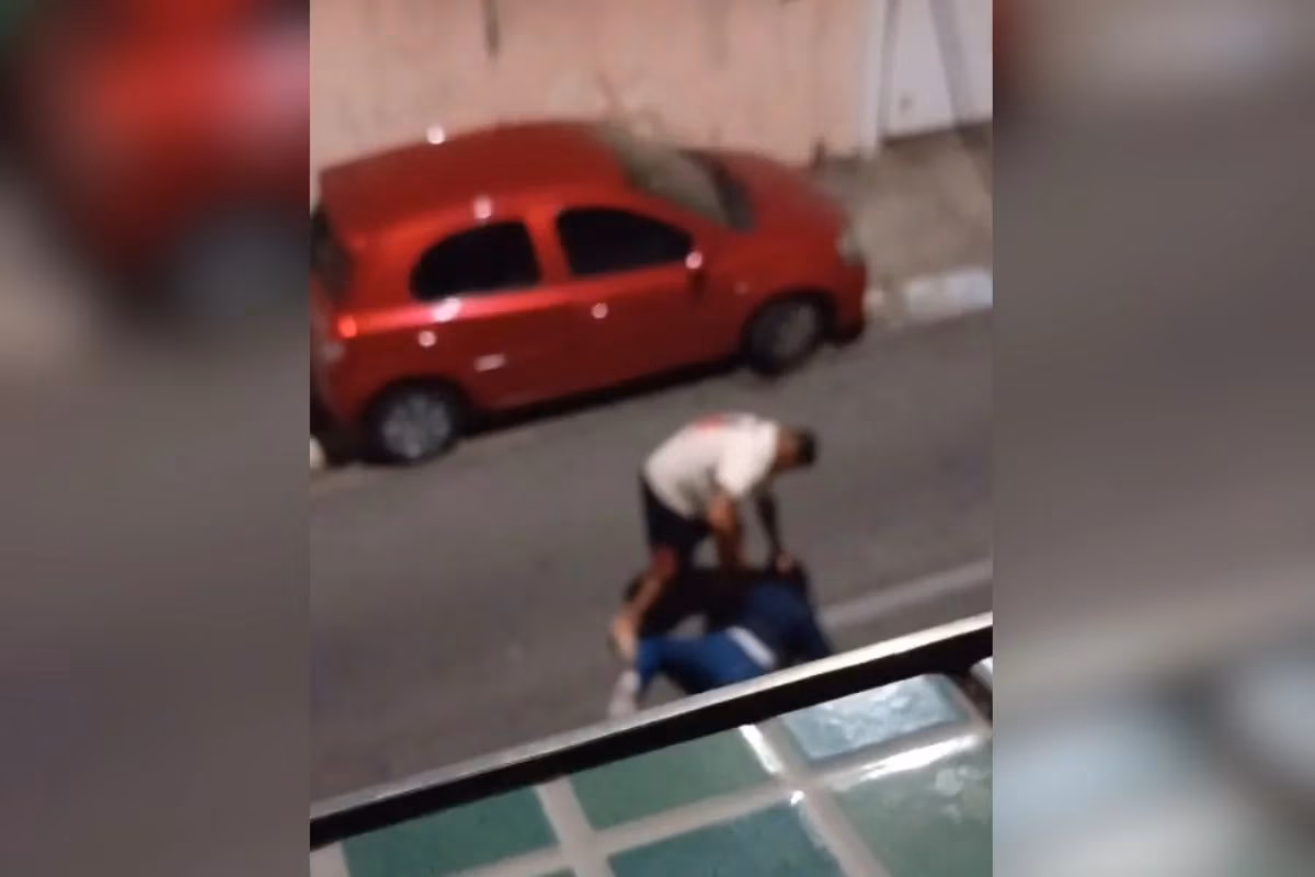 Vítima, de 44 anos, foi assassinada pelo ex-companheiro na noite desse sábado (20/12), na Rua Maria do Céu Henrique Barbosa, em Osasco