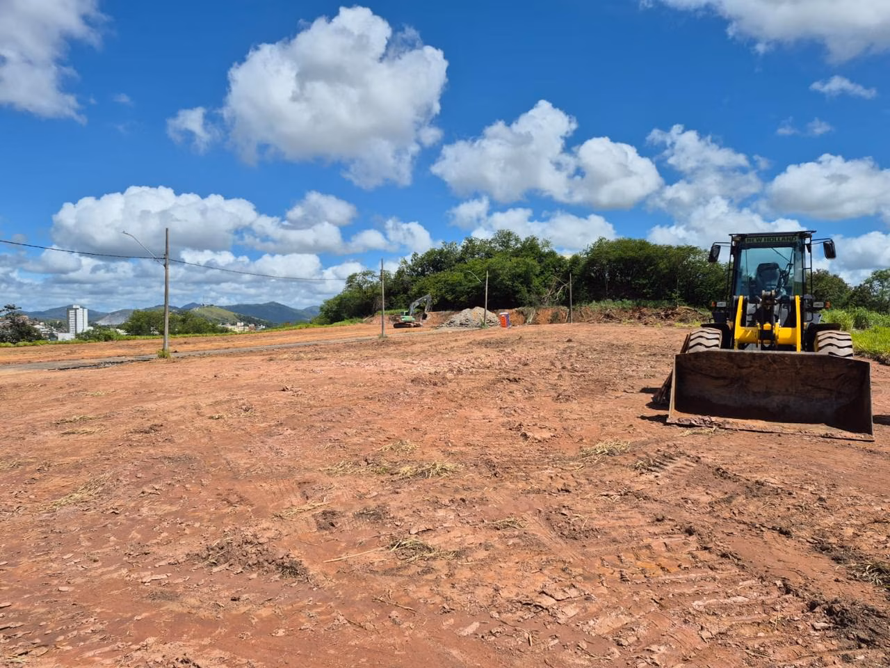 Sugestão de pauta: Prefeitura de Ipatinga inicia preparação do terreno para construção da nova Policlínica do Veneza II