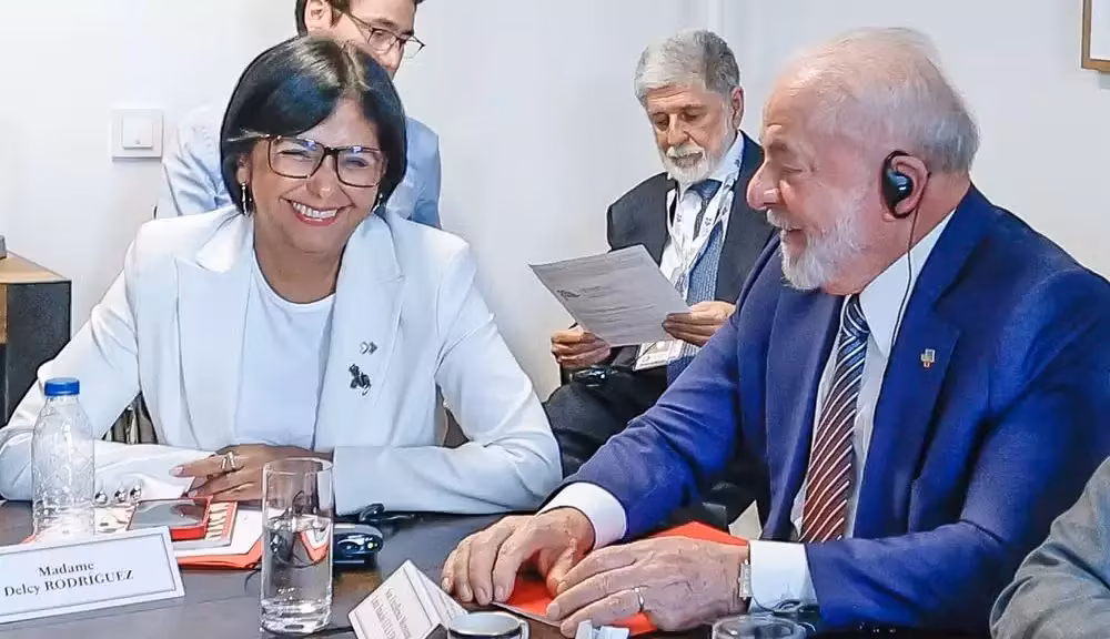 Delcy Rodríguez disse que agradeceu Lula e o povo brasileiro pelo apoio e solidariedade após a operação militar americana