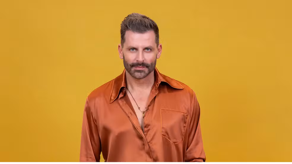O ator Henri Castelli é participante do 'BBB 26'