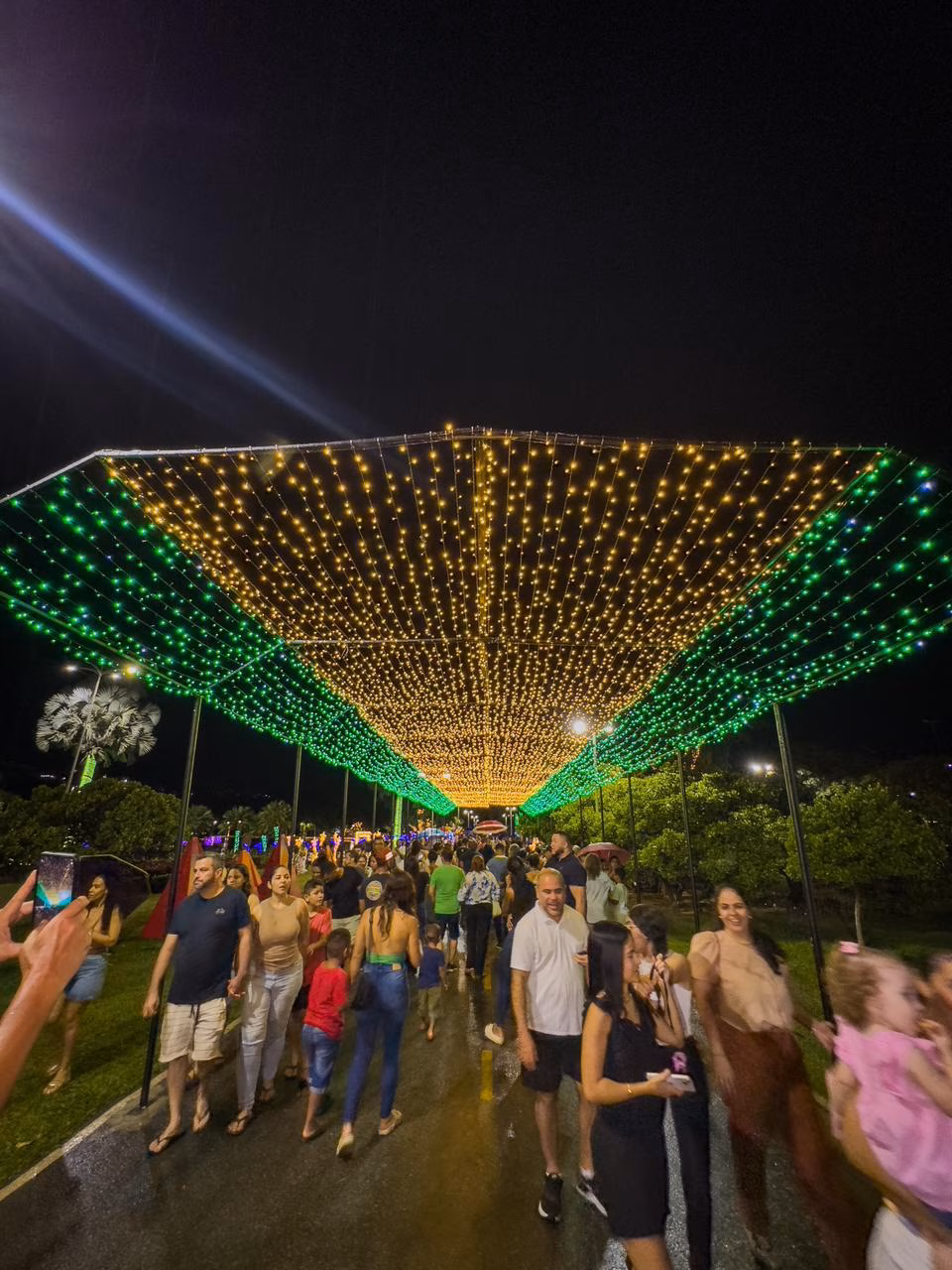 Sugestão de pauta: Último fim de semana para visitar o Parque Ipanema com a iluminação de Natal