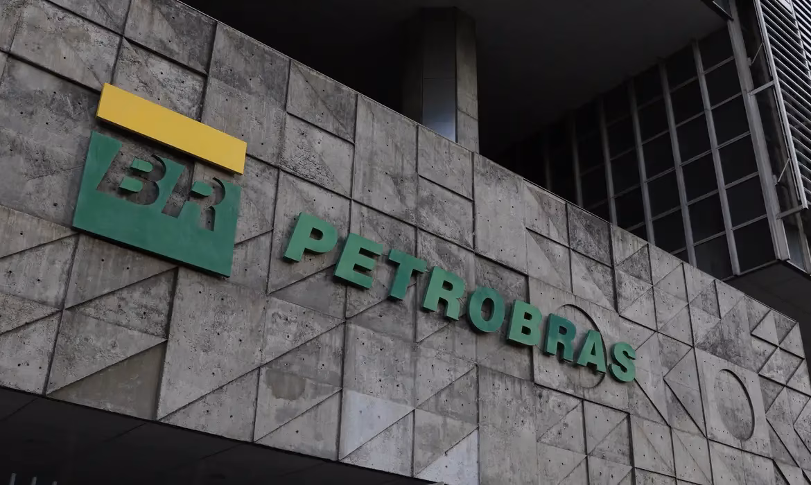 Segundo a Petrobras, o resultado ultrapassou em 0,5 ponto percentual o limite superior da meta e representa um crescimento anual de 11%