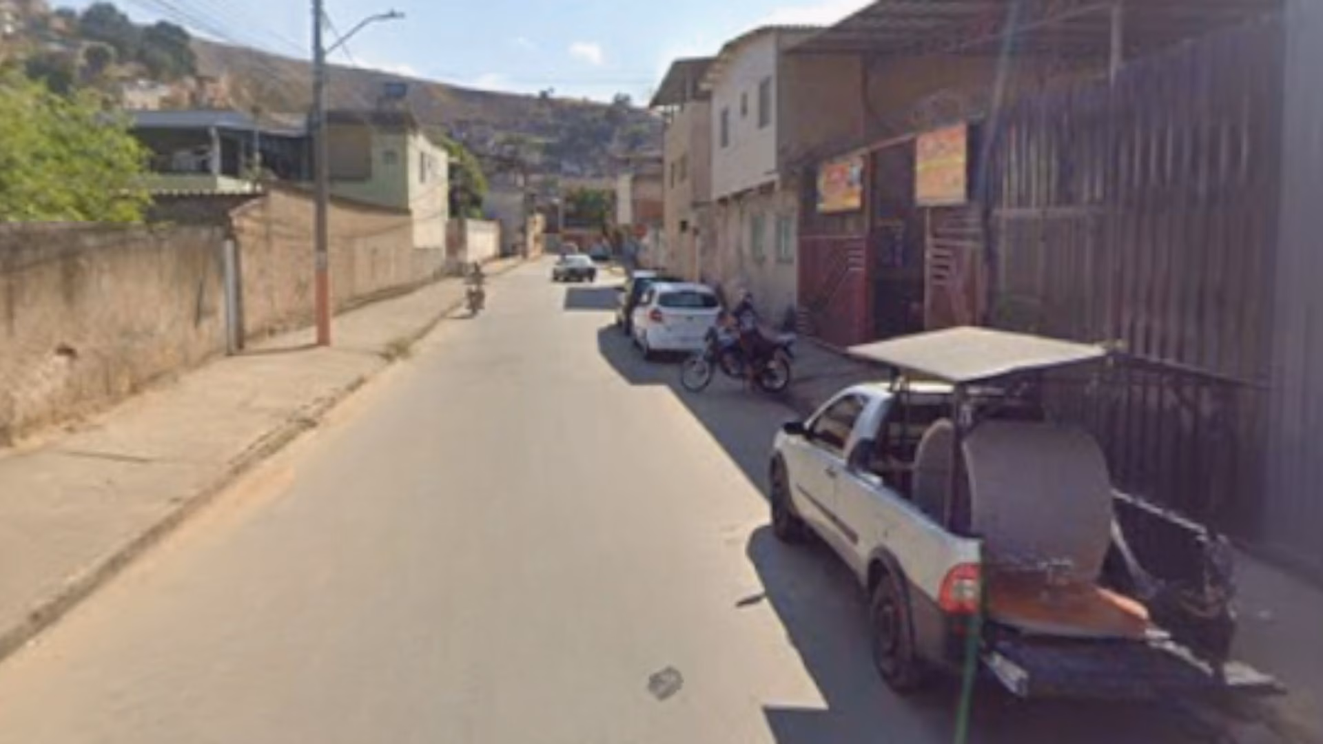 O homem sofreu ferimentos na cabeça e no rosto e foi socorrido pelo Serviço de Atendimento Móvel de Urgência (Samu), sendo levado ao Hospital Dr. José Maria de Morais.