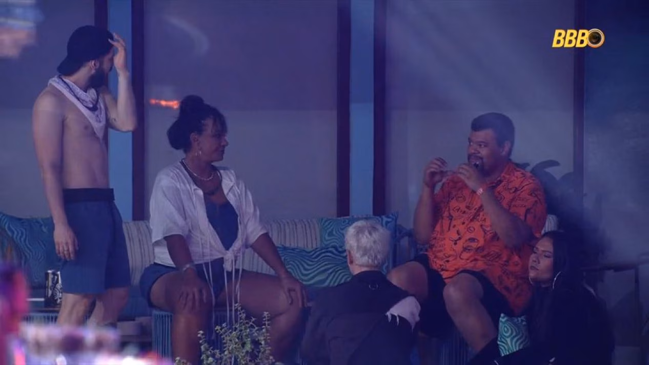 Acusações, embates e movimentações estratégicas redefinem o clima da casa após saída de Aline Campos