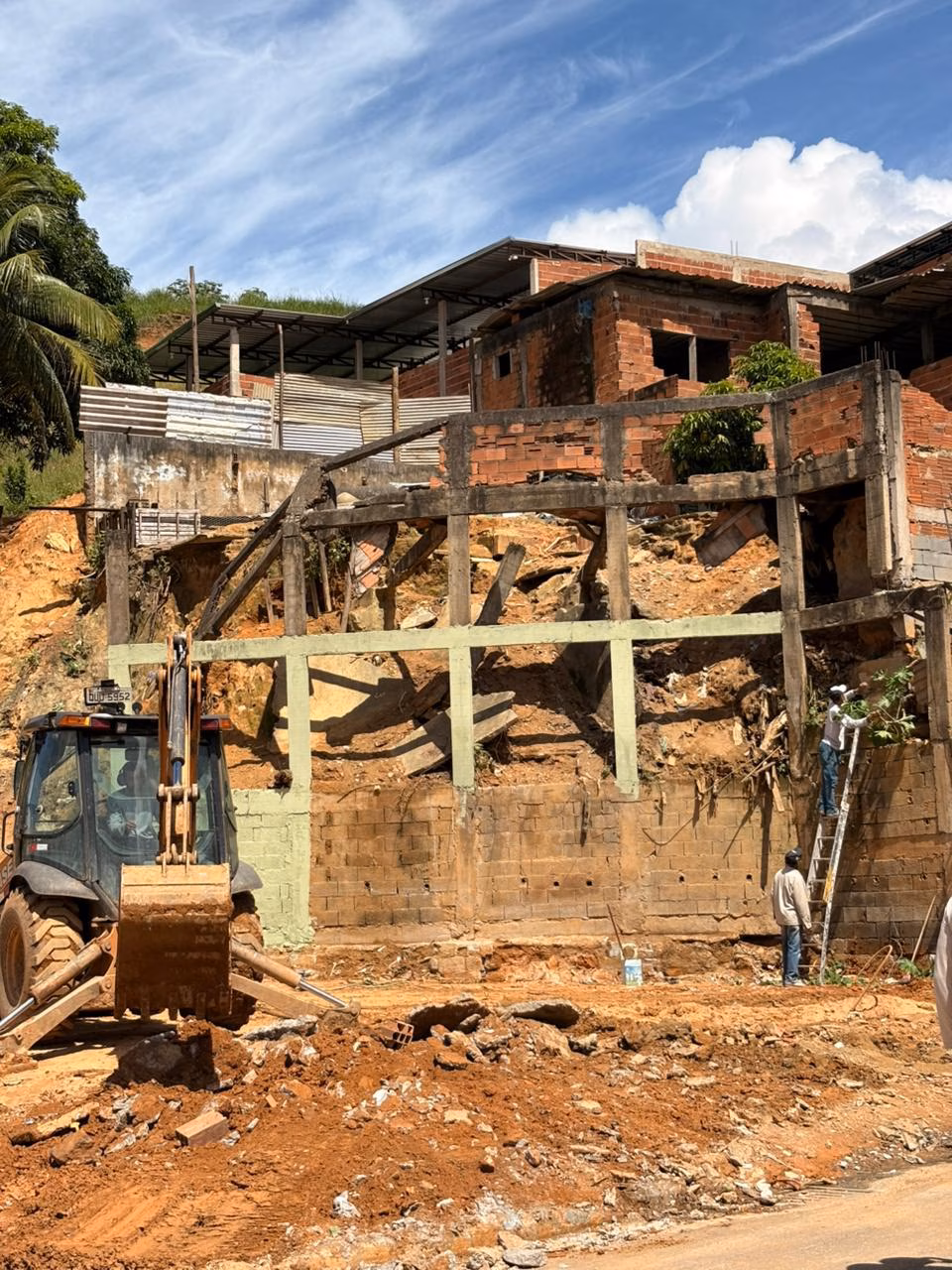 SUGESTÃO DE PAUTA: OPERAÇÃO RETOMADA - Força-tarefa da Prefeitura de Ipatinga segue intensa ao longo da semana na avenida Maanaim e no aglomerado Amazonita