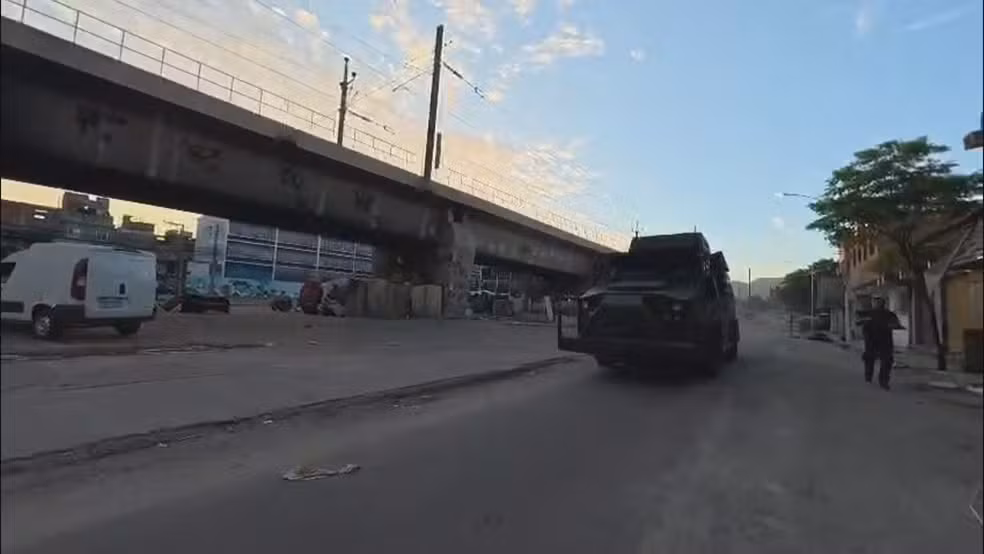 Polícia faz operação em Manguinhos