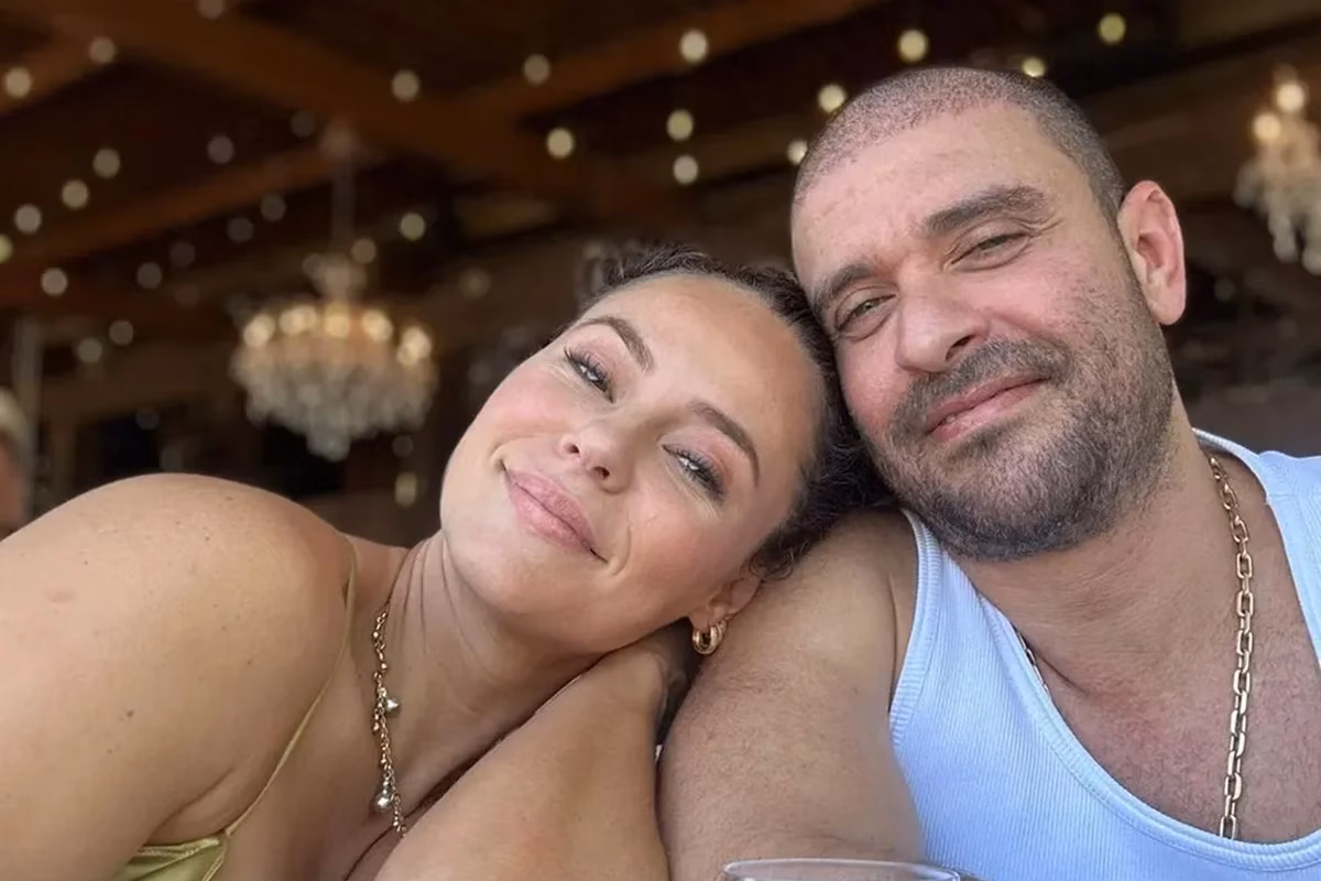 Diogo Nogueira se manifestou publicamente pela 1ª vez sobre o fim do relacionamento com Paolla Oliveira