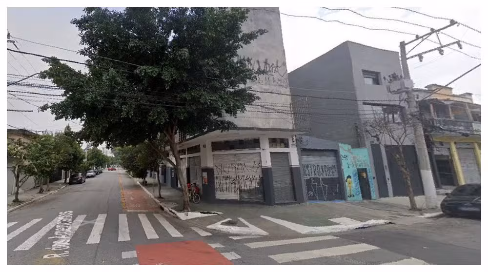 Esquina onde russo foi preso em flagrante pela PM em São Paulo