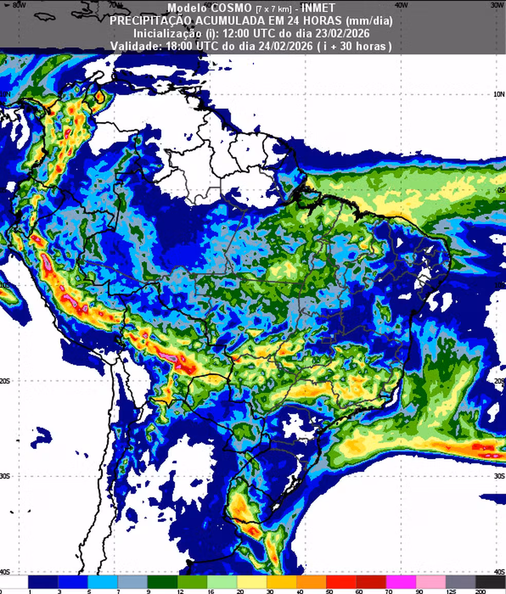 Modelo meteorológico mostra chuva se espalhando pelo Brasil.