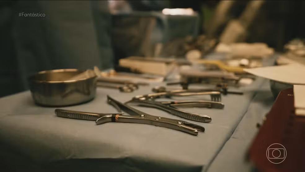 73% dos cirurgiões dizem que já operaram algum paciente para retirada de um corpo estranho, aponta levantamento da USP